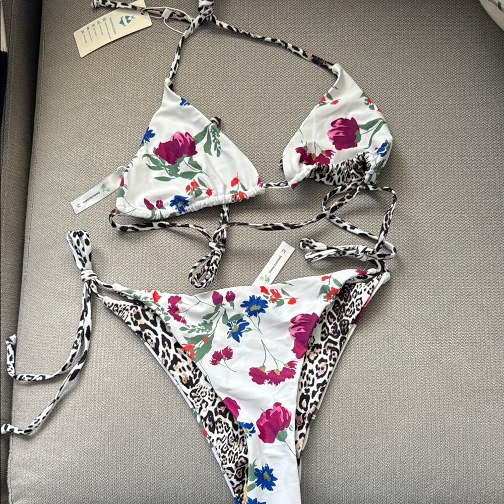 Beachsissi Floral and Leopard Print Bikini Set - Picture 2 of 9